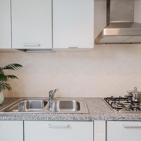 Il Melo Residence Porto Torres Bagian luar foto