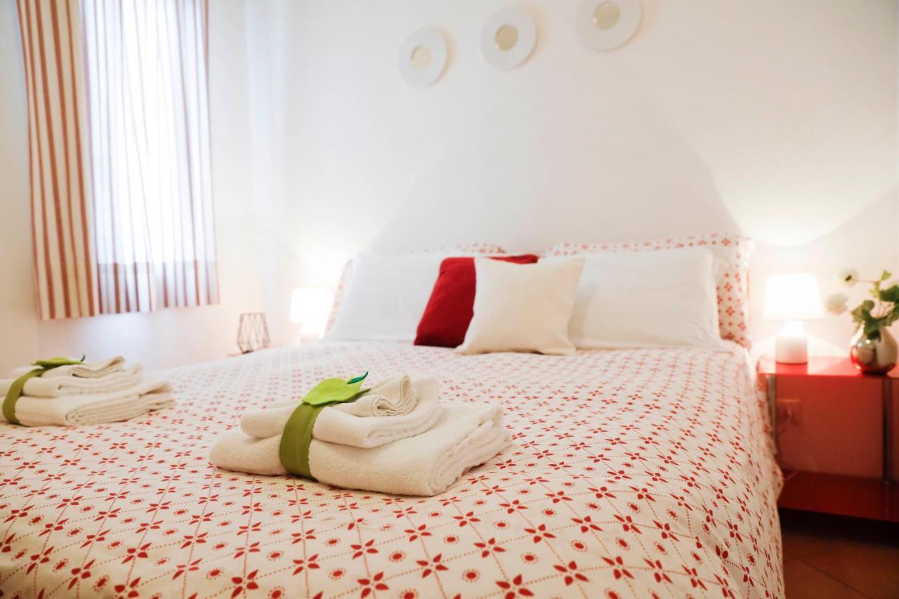 Il Melo Residence Porto Torres Bagian luar foto