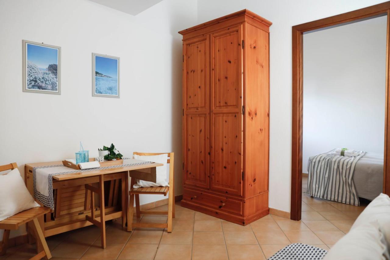 Il Melo Residence Porto Torres Bagian luar foto