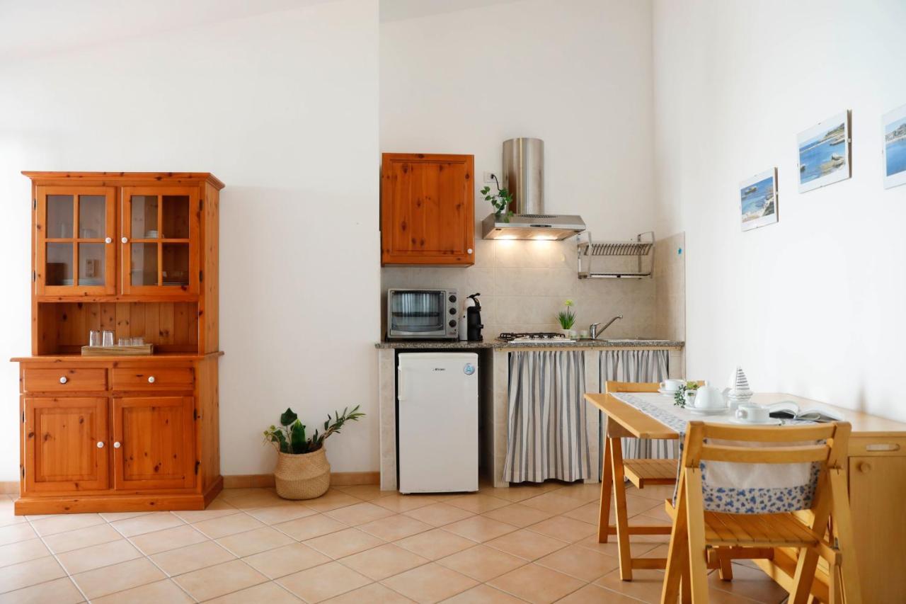 Il Melo Residence Porto Torres Bagian luar foto