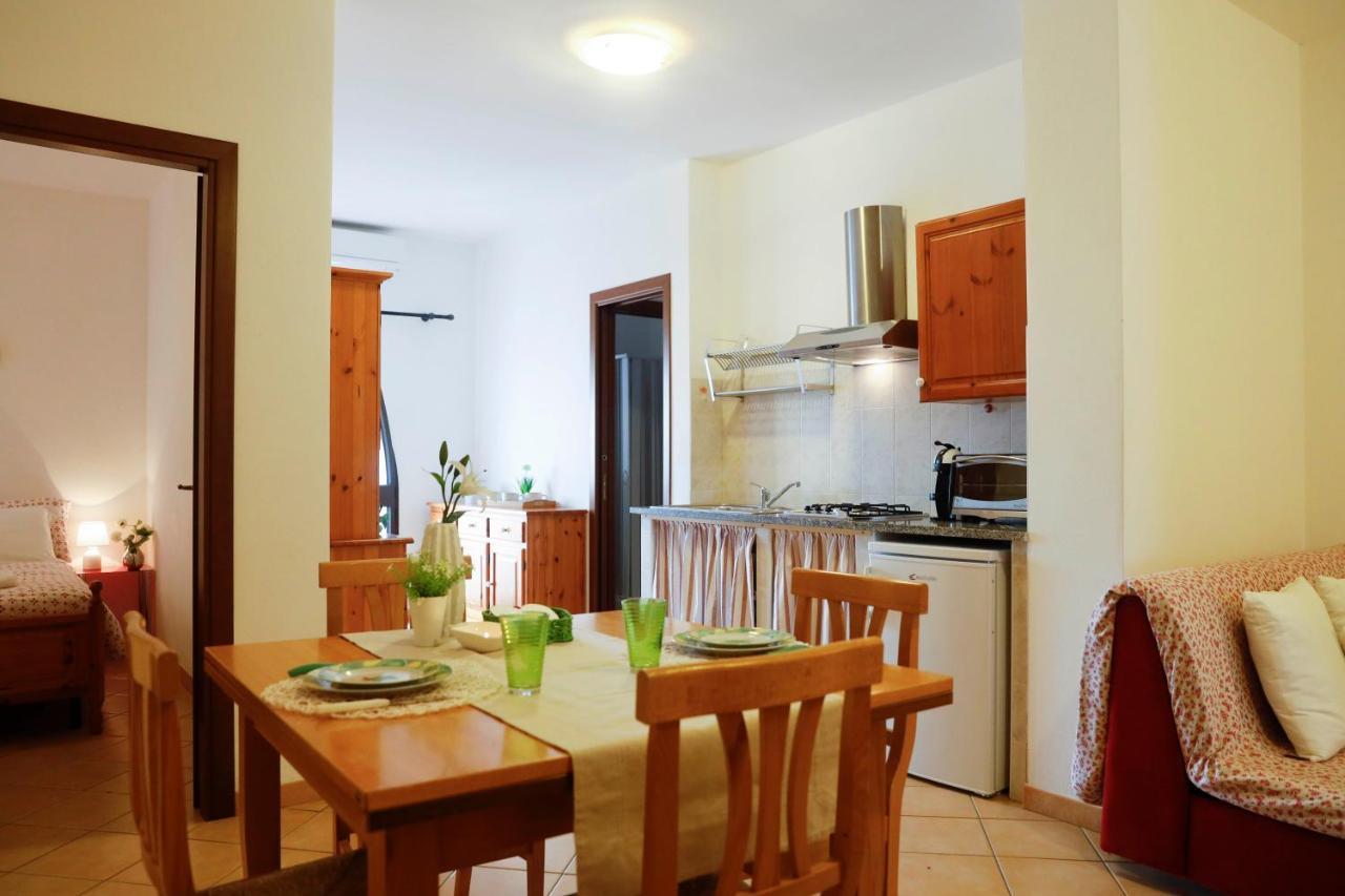 Il Melo Residence Porto Torres Bagian luar foto