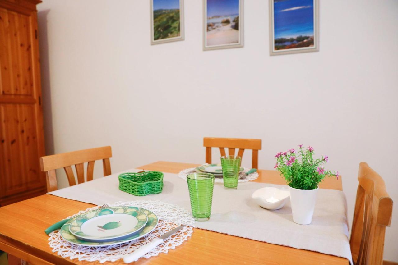 Il Melo Residence Porto Torres Bagian luar foto