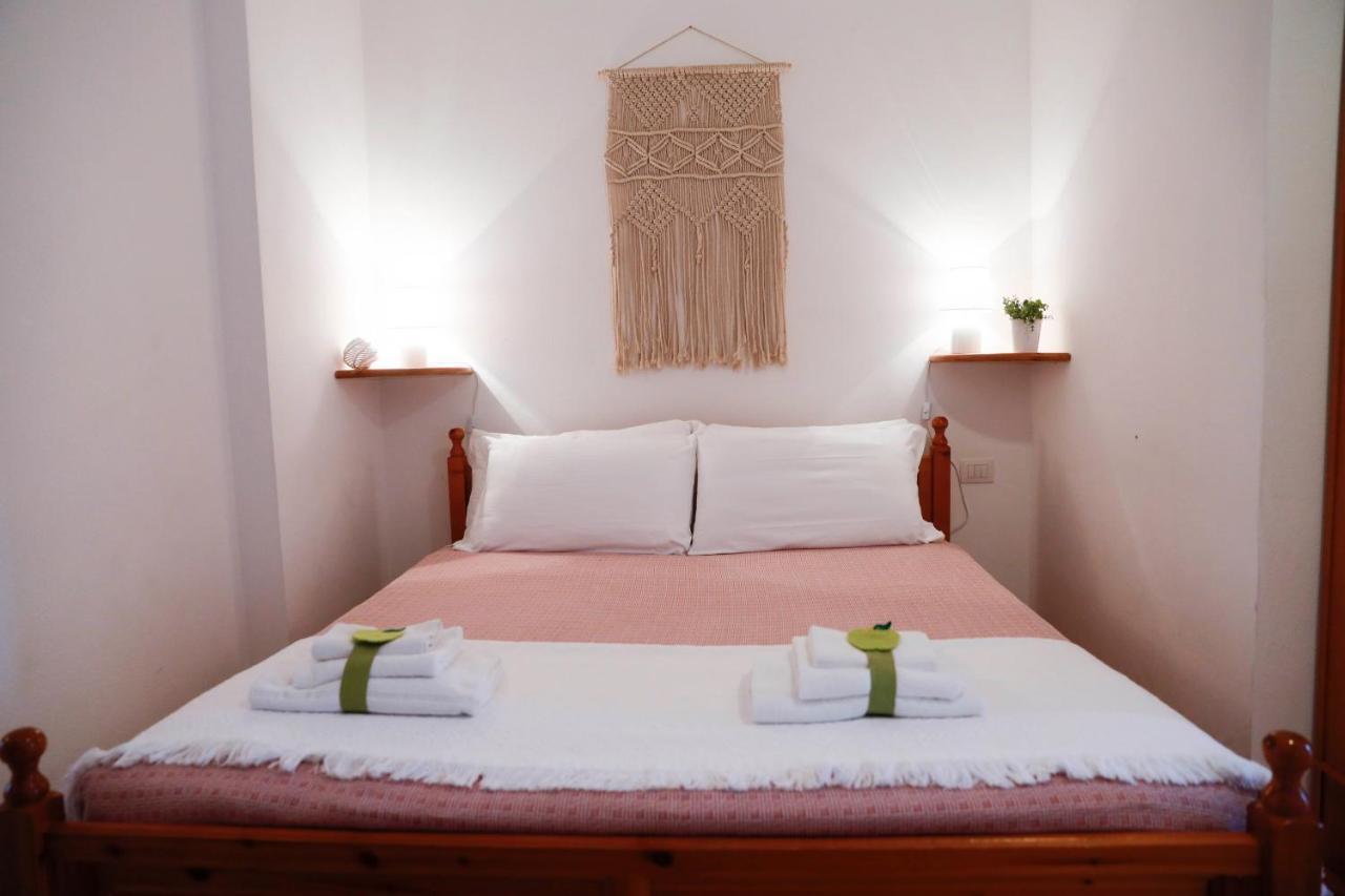 Il Melo Residence Porto Torres Bagian luar foto