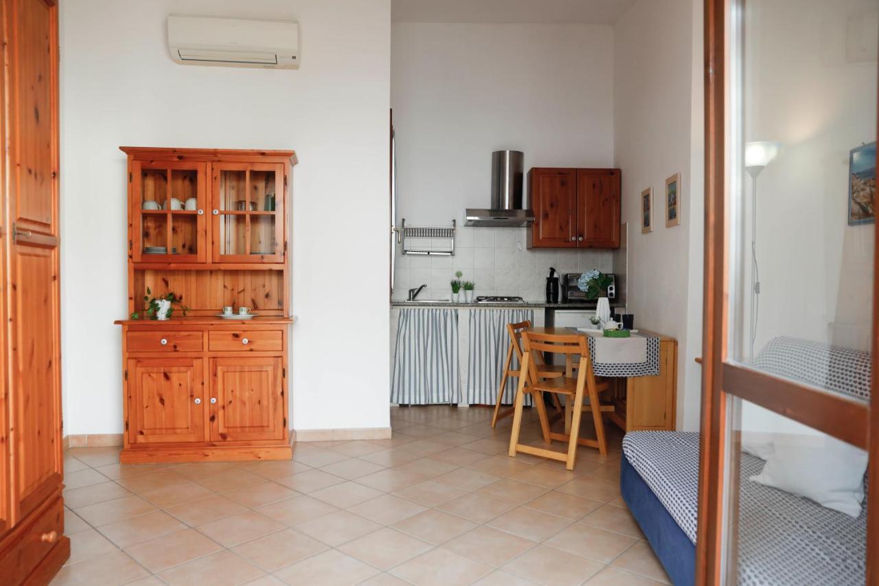 Il Melo Residence Porto Torres Bagian luar foto