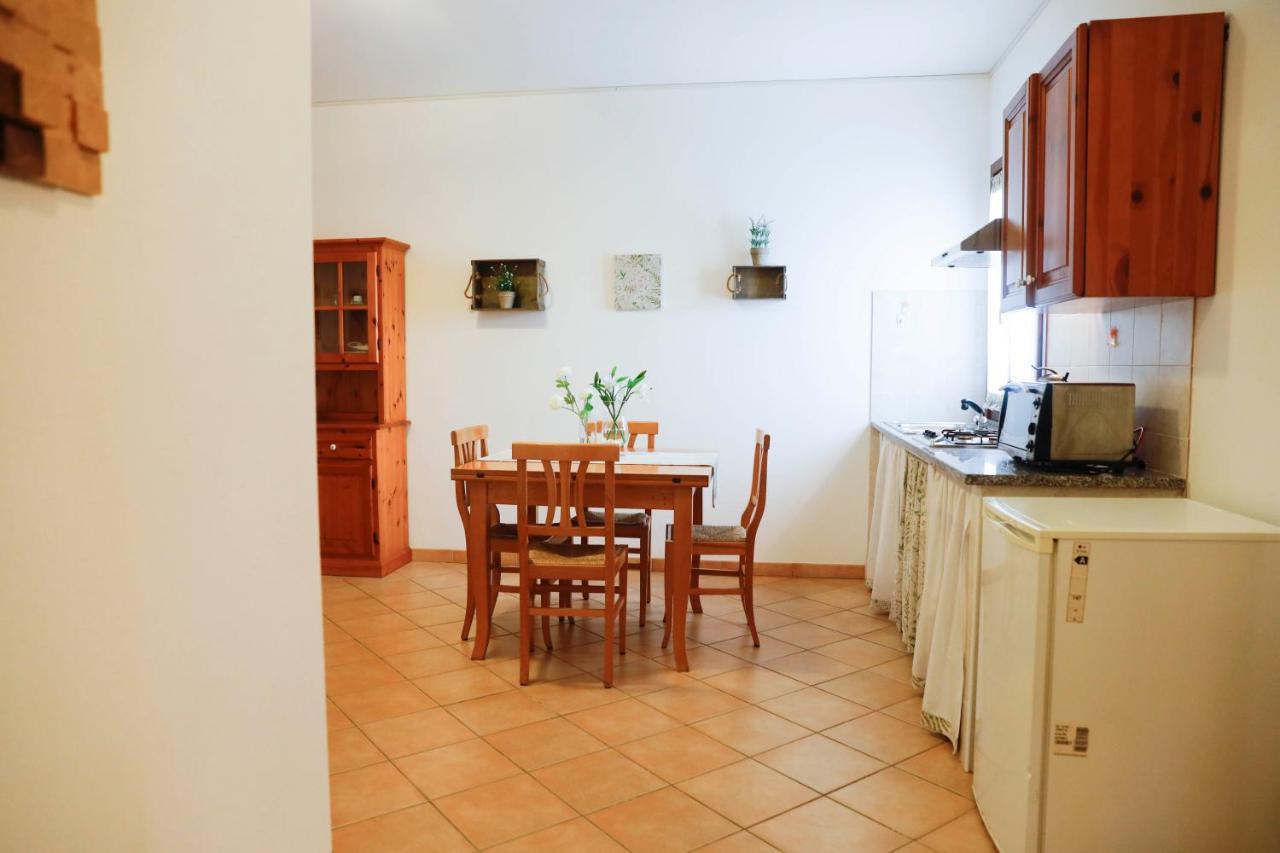 Il Melo Residence Porto Torres Bagian luar foto