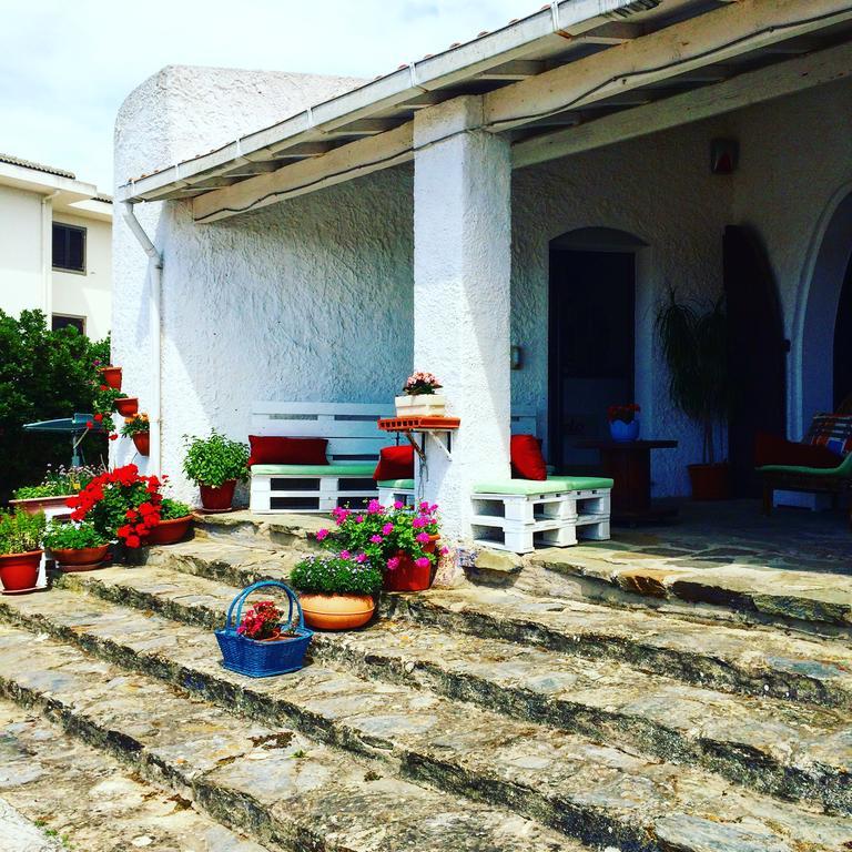 Il Melo Residence Porto Torres Bagian luar foto