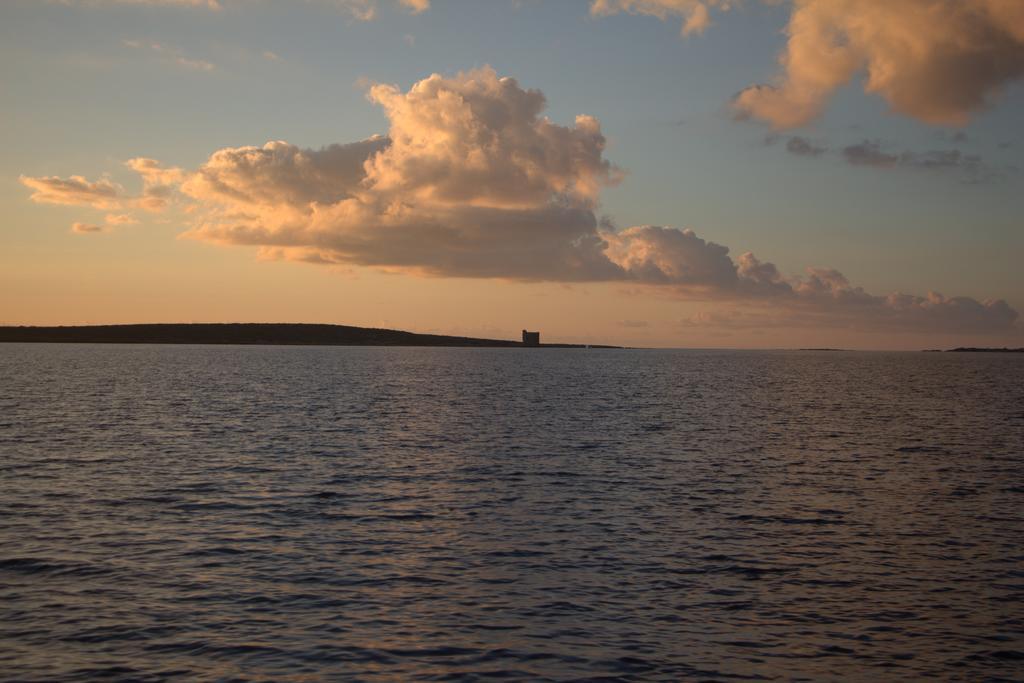Il Melo Residence Porto Torres Bagian luar foto
